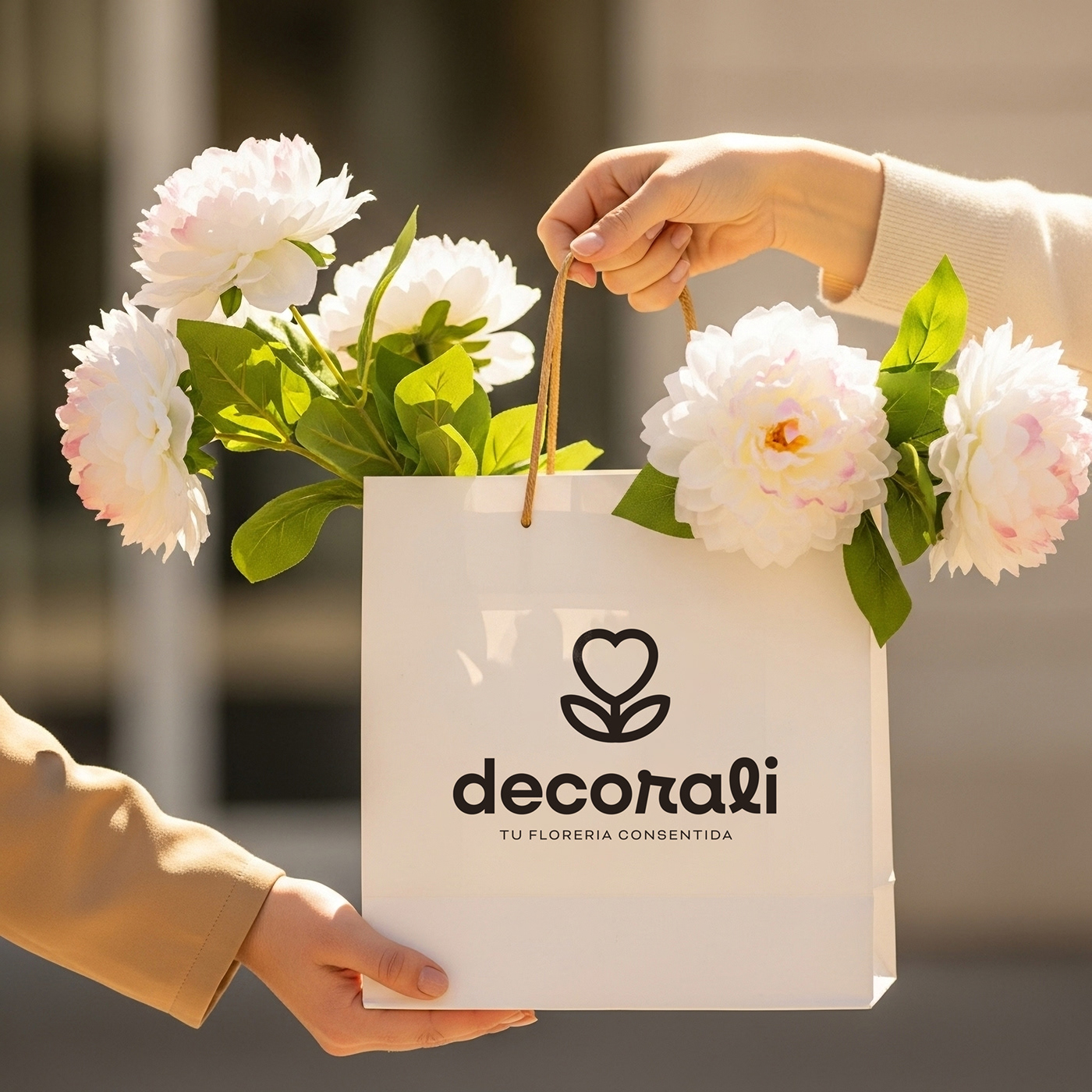decorali image 2
