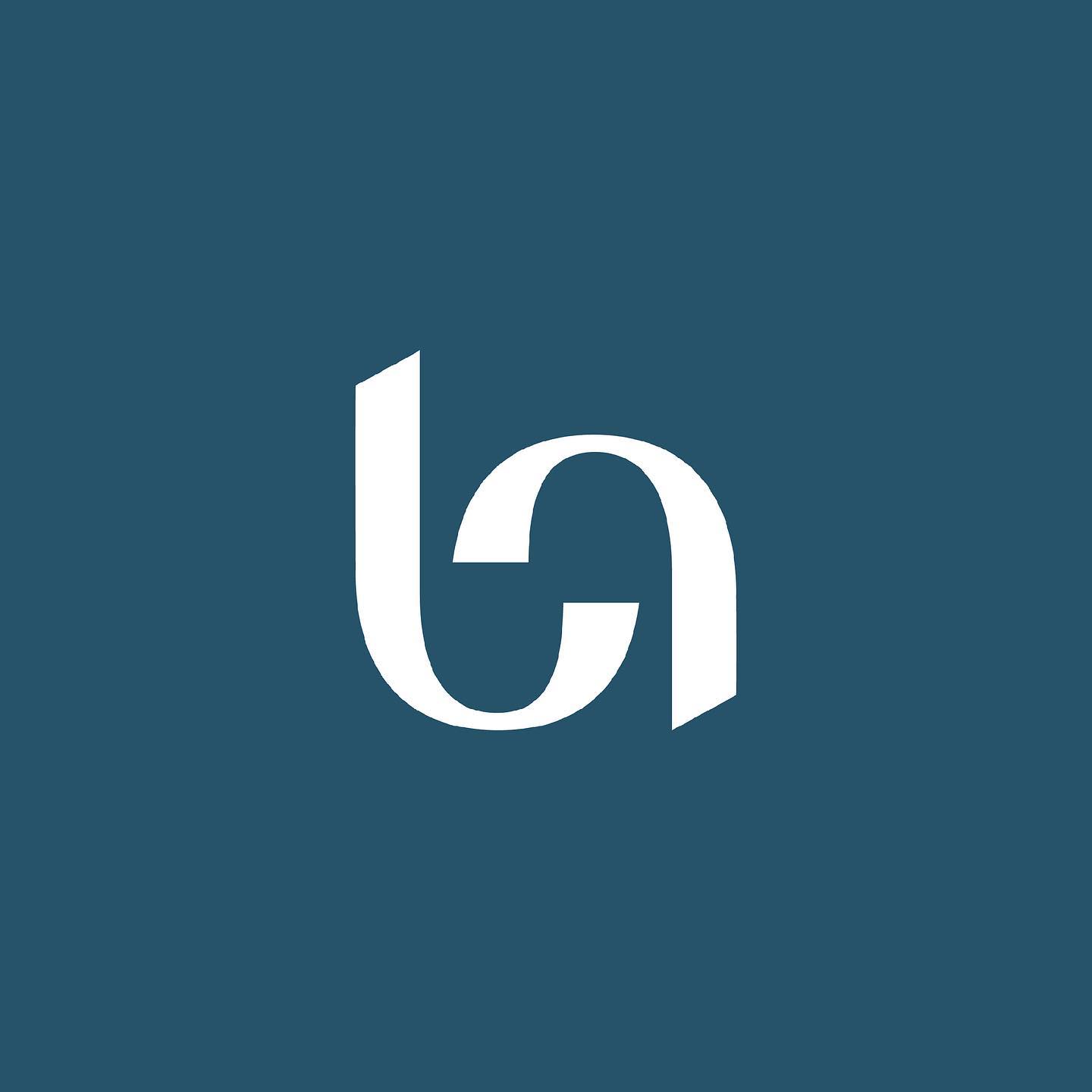 LB Monogram La Banque D'Affaires image 1